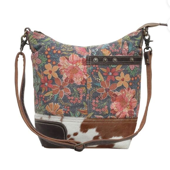 Myra Sillage Shoulder Bag /matching key fob - Picture 7 of 12